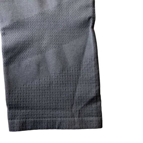 Champion C9 Womens XL Capri Leggings Purple Gray Yoga Pants Premium Duo Dry New - Picture 6 of 12